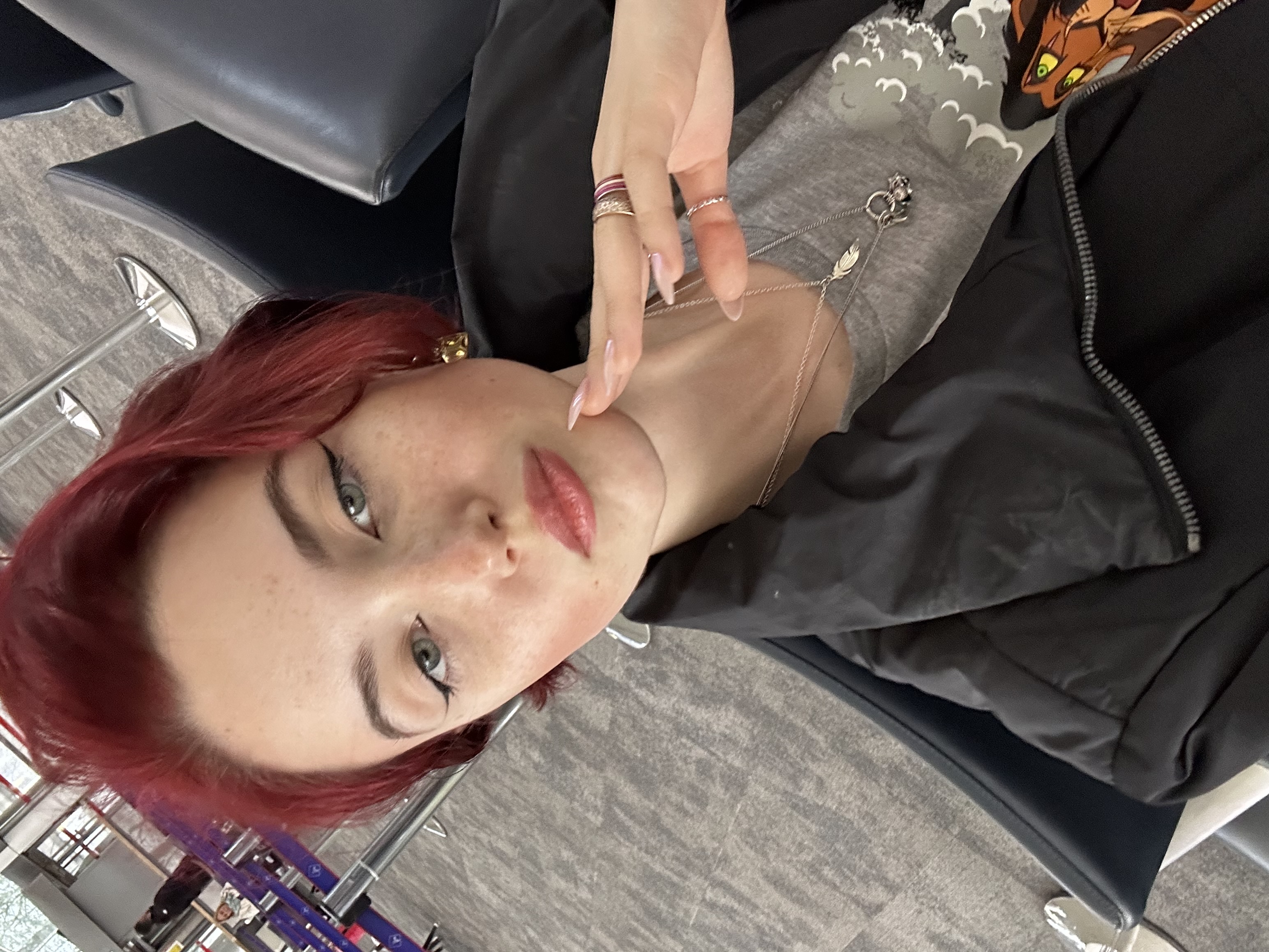 Alice Kwong airport selfie